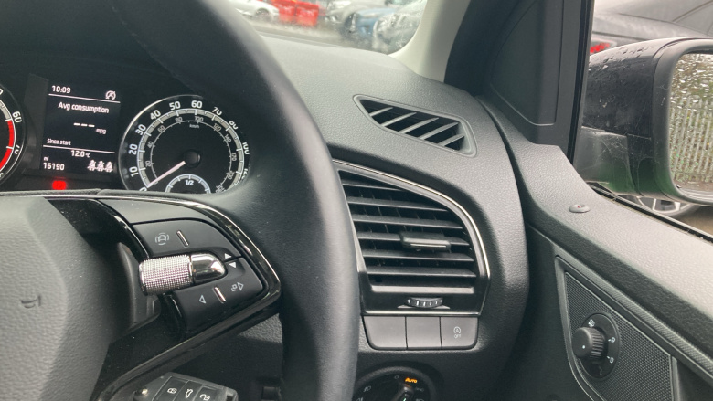 Skoda Fabia 1.0 TSI Colour Edition 5dr Petrol Hatchback